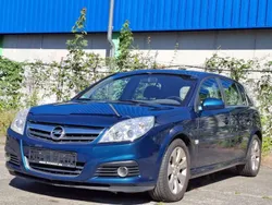 Petrolgruen mi2 Gebraucht 2008 Opel Signum Edition+ Kombi | 2.990 € (Fairer Preis)