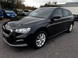 Schwarz Gebraucht 2021 Skoda Scala Ambition Kleinwagen | 16.990 € (Fairer Preis)