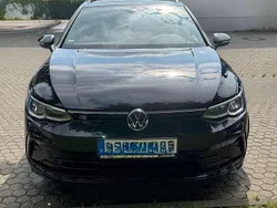 Schwarz Gebraucht 2024 VW Golf VIII R-line Kombi | 28.500 € (Fairer Preis)