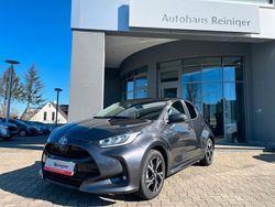 Grau Neu 2025 Toyota Yaris Hybrid Comfort Limousine | 25.999 € (Fairer Preis)