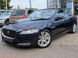 Blau Gebraucht 2016 Jaguar XF Portfolio Limousine | 13.790 €