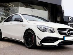Weiß Gebraucht 2017 Mercedes CLA45 AMG AMG Coupé | 27.990 € (Guter Preis)