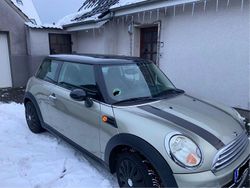Beige Gebraucht 2010 Mini Cooper Kleinwagen | 4.999 € (Fairer Preis)