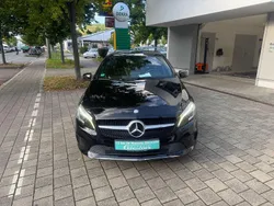 Schwarz Gebraucht 2016 Mercedes A160 Limousine | 13.899 € (Fairer Preis)