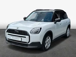 Weiß Gebraucht 2025 Mini Cooper D Countryman Classic SUV | 41.750 € (Fairer Preis)