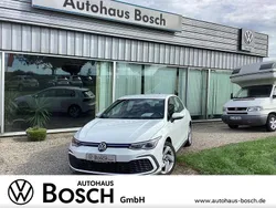 Pure white Gebraucht 2022 VW Golf VIII GTE Limousine | 21.850 € (Fairer Preis)