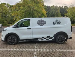 Weiß Gebraucht 2024 Ford 300 Trend Van / Kleinbus | 31.900 €