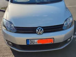 Gelb Gebraucht 2012 VW Golf VII Match Limousine | 7.500 € (Guter Preis)