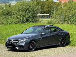 Grau Gebraucht 2014 Mercedes E63 AMG AMG Limousine | 24.000 € (Fairer Preis)