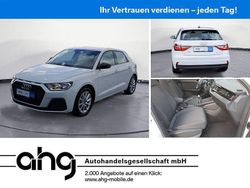 Weiß Gebraucht 2023 Audi A1 Sportback Comfort Kleinwagen | 20.930 € (Fairer Preis)