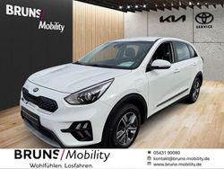 Clear white (schneeweis uni) Gebraucht 2021 Kia Niro SUV | 17.980 € (Fairer Preis)