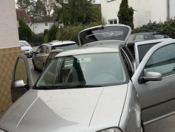 Grau Gebraucht 2001 VW Golf IV Kombi | 1.800 € (Etwas zu teuer)