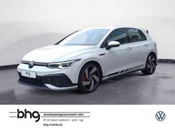 Weiss Gebraucht 2023 VW Golf VIII Limousine | 29.990 € (Guter Preis)