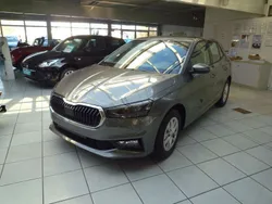 Grau Neu 2025 Skoda Fabia Selection Limousine | 18.490 € (Fairer Preis)