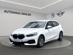 Alpinweiß uni Gebraucht 2024 BMW 118 Advantage Kleinwagen | 24.330 € (Fairer Preis)