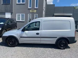 Silber Gebraucht 2010 Opel Combo Van / Kleinbus | 4.990 € (Etwas zu teuer)