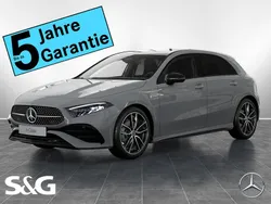 Manufaktur lack manufaktur alpin Gebraucht 2025 Mercedes A200 AMG Limousine | 44.999 €