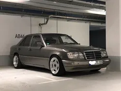 Gebraucht 1994 Mercedes E320 Limousine | 11.000 €