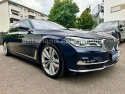 Blau Gebraucht 2017 BMW M760 Performance Limousine | 49.970 € (Guter Preis)