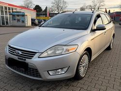 Grau Gebraucht 2007 Ford Mondeo Kombi | 2.300 € (Fairer Preis)
