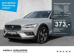 Vapour grey / metallic Gebraucht 2023 Volvo V60 CC Plus Kombi | 39.750 € (Fairer Preis)