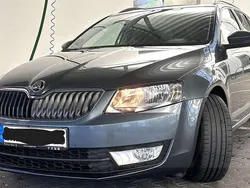 Grau Gebraucht 2017 Skoda Octavia Ambition Kombi | 8.490 € (Superpreis)