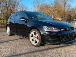 Schwarz Gebraucht 2017 VW Golf VII GTI Limousine | 14.800 € (Fairer Preis)