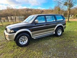 Schwarz Gebraucht 1999 Mitsubishi Pajero SUV | 5.500 € (Guter Preis)