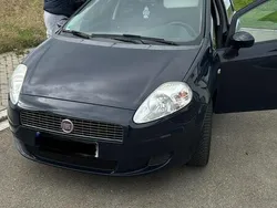 Blau Gebraucht 2009 Fiat Grande Punto Kleinwagen | 1.700 €