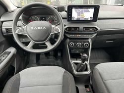 Grün Neu 2025 Dacia Jogger Extreme Van / Kleinbus | 21.250 € (Fairer Preis)