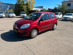 Rot Gebraucht 2009 Renault Twingo Kleinwagen | 1.750 €