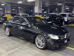 Schwarz Gebraucht 2016 Mercedes E350 AMG Limousine | 22.100 €