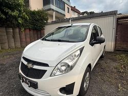 Weiß Gebraucht 2011 Chevrolet Spark LS Kleinwagen | 2.200 € (Fairer Preis)