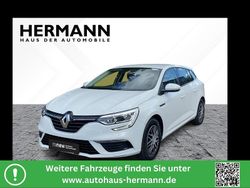 Weiß Gebraucht 2020 Renault Mégane GrandTour Life Kombi | 14.592 € (Guter Preis)