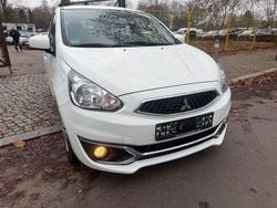 Weiß Gebraucht 2019 Mitsubishi Space Star Basis Limousine | 5.400 € (Guter Preis)