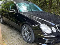 Schwarz Gebraucht 2008 Mercedes E63 AMG Avantgarde Kombi | 18.980 € (Fairer Preis)