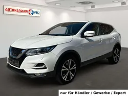 Weiß Gebraucht 2017 Nissan Qashqai SUV | 11.599 € (Guter Preis)