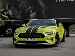 Grün Gebraucht 2021 Ford Mustang GT Cabrio | 49.999 € (Etwas zu teuer)
