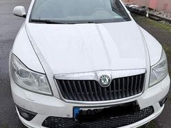 Weiß Gebraucht 2012 Skoda Octavia RS Kombi | 5.450 € (Etwas zu teuer)
