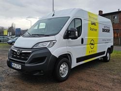 Weiß Gebraucht 2022 Opel Movano Edition Van | 22.990 € (Teuer)