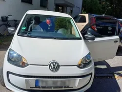 Weiß Gebraucht 2012 VW up! Kleinwagen | 3.900 € (Fairer Preis)