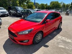 Silber Gebraucht 2016 Ford Focus Titanium Kombi | 5.450 € (Superpreis)