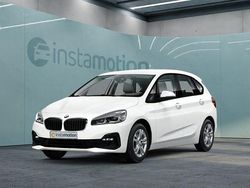 Weiß Gebraucht 2021 BMW 218 Active Tourer Van / Kleinbus | 22.240 € (Fairer Preis)