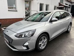 Silber Gebraucht 2021 Ford Focus Cool & Connect Kombi | 14.490 € (Fairer Preis)