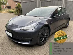 Grau Gebraucht 2022 Tesla Model 3 Long Range AWD Limousine | 31.999 € (Fairer Preis)