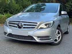 Silber Gebraucht 2012 Mercedes B180 Van / Kleinbus | 8.900 € (Fairer Preis)