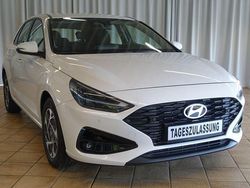 Weiß Neu 2025 Hyundai i30 GO! Limousine | 20.980 € (Guter Preis)