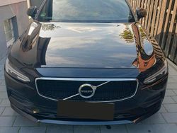 Schwarz Gebraucht 2016 Volvo V90 Momentum Kombi | 17.000 € (Fairer Preis)