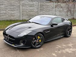 Grau Gebraucht 2017 Jaguar F-Type Coupé | 43.900 € (Etwas zu teuer)