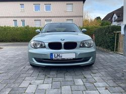 Silber Gebraucht 2009 BMW 120 Kleinwagen | 6.990 € (Etwas zu teuer)
